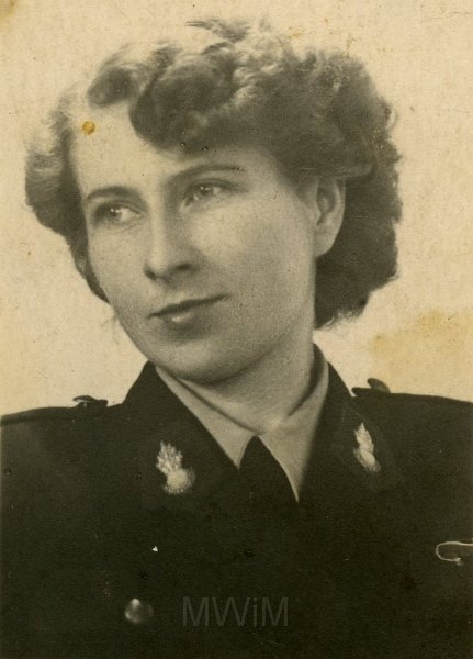 KKE 3966.jpg - Eugenia Kwiatkowska, podoficer Straży Pożarnej, Olsztyn, lata 60 – te XX w.